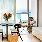 Albatros & Resort