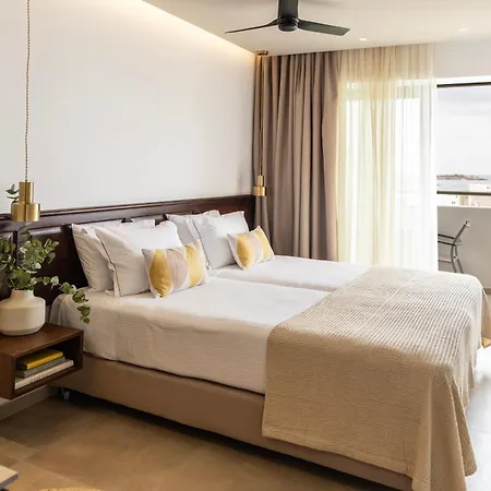 Albatros & Resort