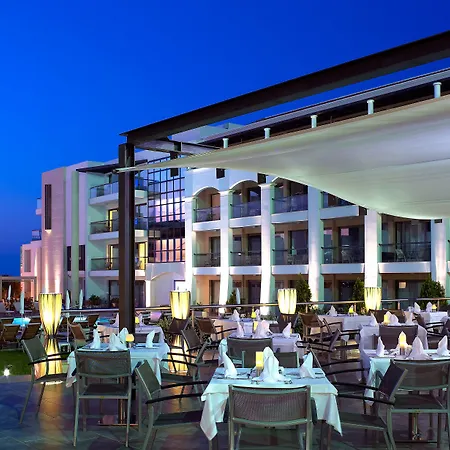 Albatros & Resort