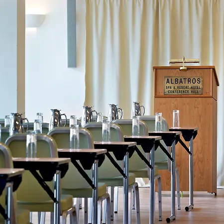 Resort Albatros & 5*