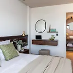 Resort Albatros & Hersonissos (Crete)