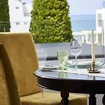 Resort Albatros & Hersonissos (Crete)