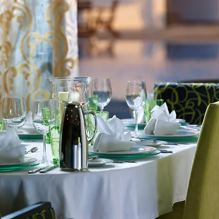 Albatros & Ośrodek wypoczynkowy 5*