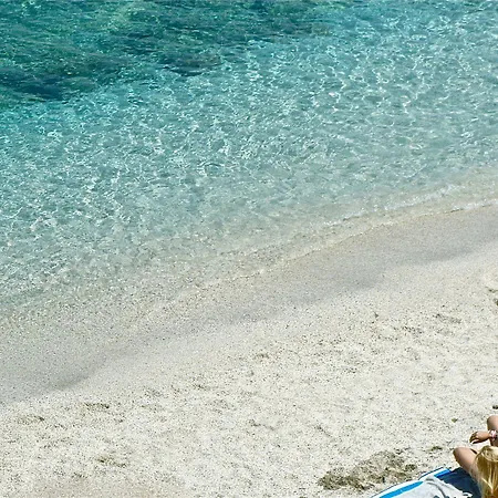 Albatros & Limenas Chersonisou