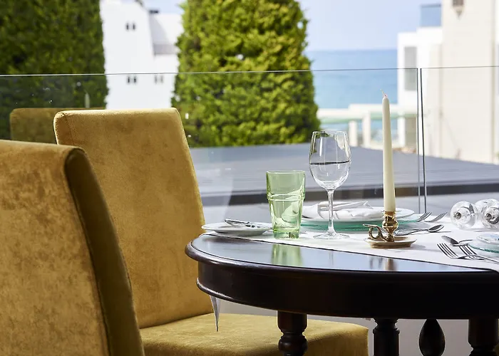 Resort Albatros & Hersonissos (Crete)